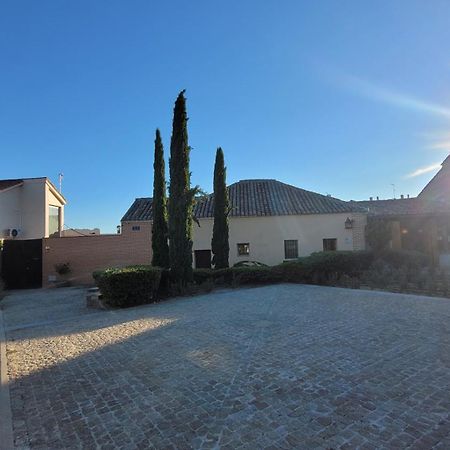 El Torreon Del Palacio Boadilla del Monte Exterior photo